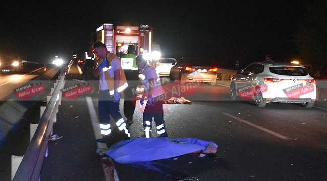 Akhisar'da feci kaza 2 ölü, 1 yaralı