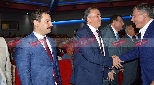 MHP’de güven tazeleyen Öztürk ve Yönetimini kutladı