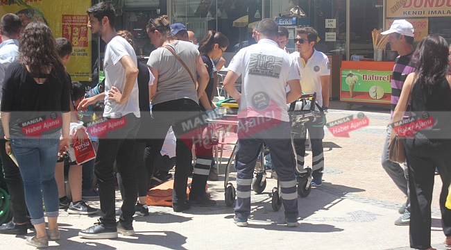 Otomobil, Yola Fırlayan Çocuğa çarptı