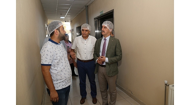 Başkan Şirin'den bayram öncesi aşevinde inceleme