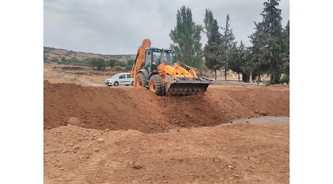 Kula'nın yeni mezarlık alanı gömüye hazır hale getirildi
