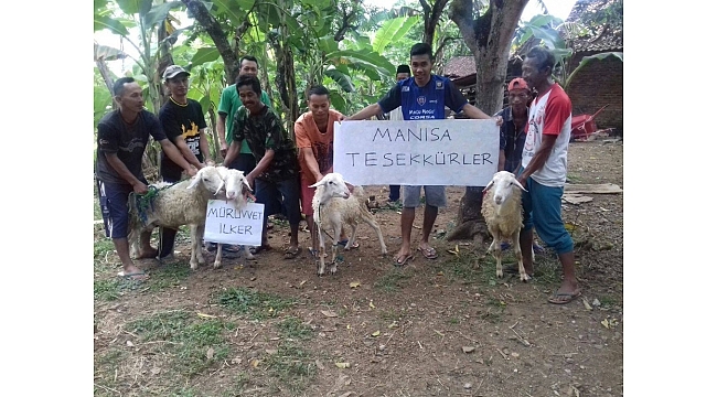 Kurbanlar ihtiyaç sahiplerine ulaşıyor