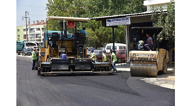 Turgutlu Küçük Sanayi Sitesinde asfalt çalışmaları başladı