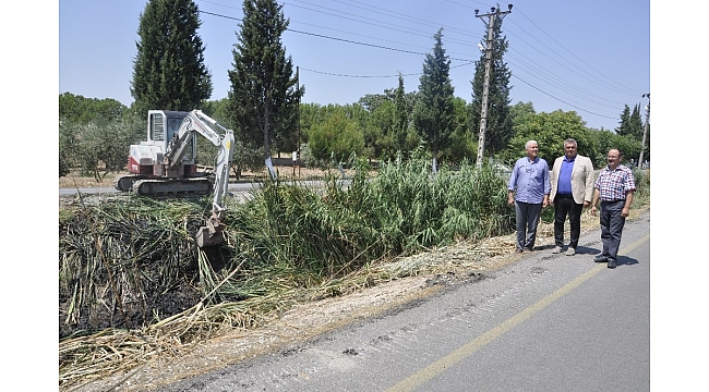 Hürriyet Mahallesi'nde dere temizlik çalışması tamamlandı