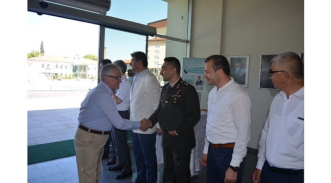 Kula protokolü bayramlaştı