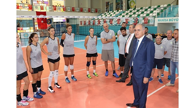 Manisa Büyükşehir Belediyespor Federasyon Başkanını ağırladı