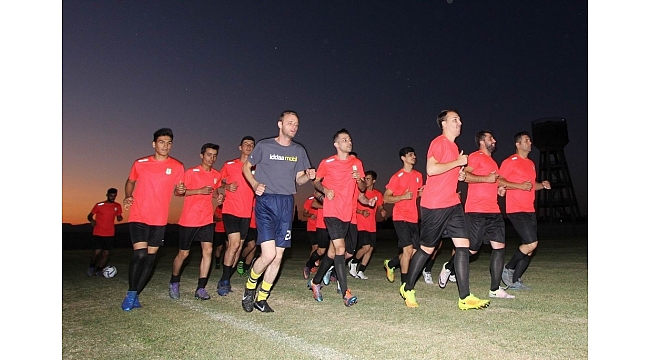 Saruhanlı Belediyespor sezonu açtı