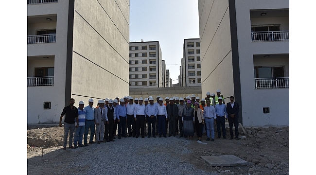 TOKİ Başkanı Turan Yunuskent&#039;i inceledi