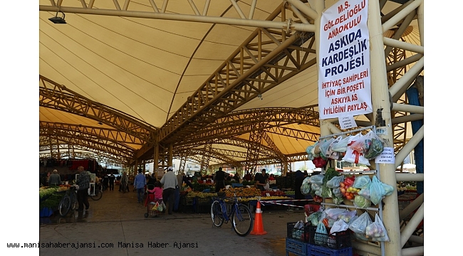 Akhisar'da ihtiyaç sahipleri için 'Askıda Sebze Meyve' Projesi