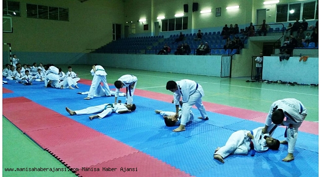 Kırkağaç&#039;ta Taekwondo coşkusu