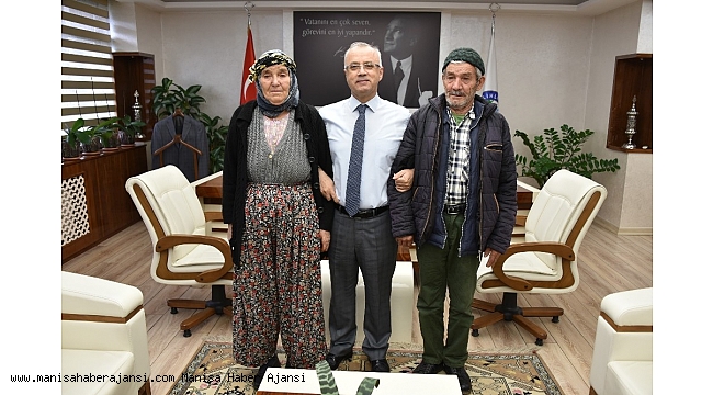 Yaşlı çiftten Başkan Kayda'ya hizmet teşekkürü
