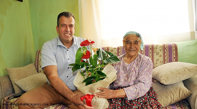 Yaşlı yüreklerin hem sağlıklarına hem de evlerine bakım yapıyorlar