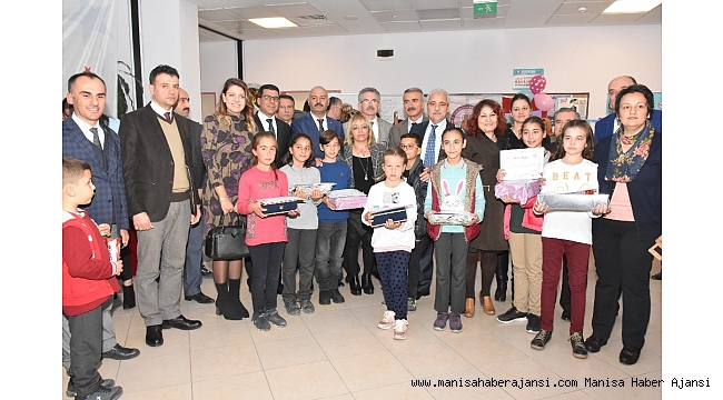 Ağız ve diş sağlığını resmettiler