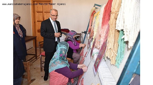 Başkan Kayda kursiyerlerin çalışmalarını inceledi