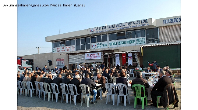 Salihli protokolü kamyoncu esnafı ile kahvaltıda buluştu
