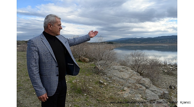 Avşar Barajı'nda düşen su seviyesi üreticiyi endişelendiriyor