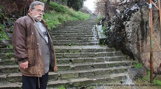 Mahalle muhtarını ağlatan ilgisizlik