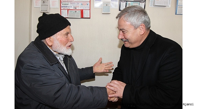 Başkan Yaralı asırlık çınarların hayır duasını aldı