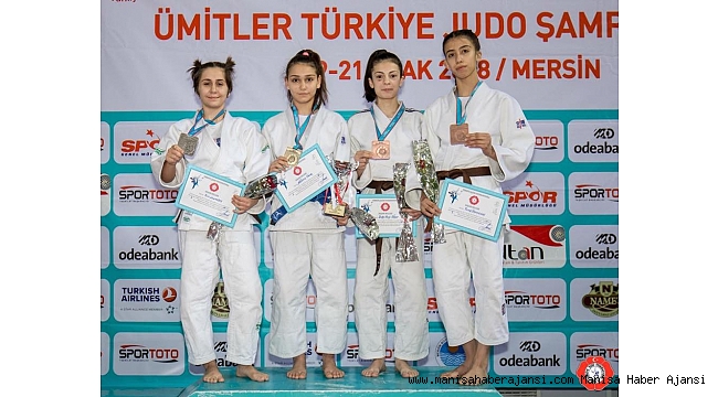 Judocular Mersin&#039;den madalyalarla döndü