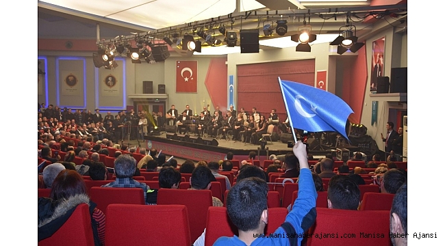 Kerkük ezgileri Manisalıları mest etti