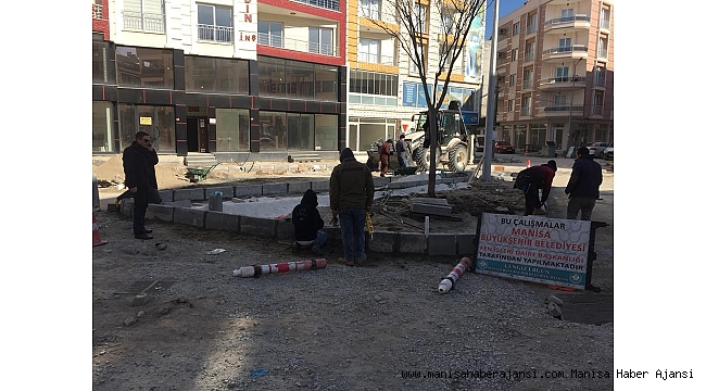 Saruhanlı caddelerine kilit parke çalışması
