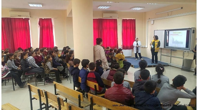 Saruhanlılı öğrencilere verem eğitimi