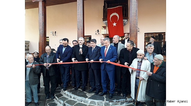 250 yıllık tarihi Paşa Camii ibadete açıldı