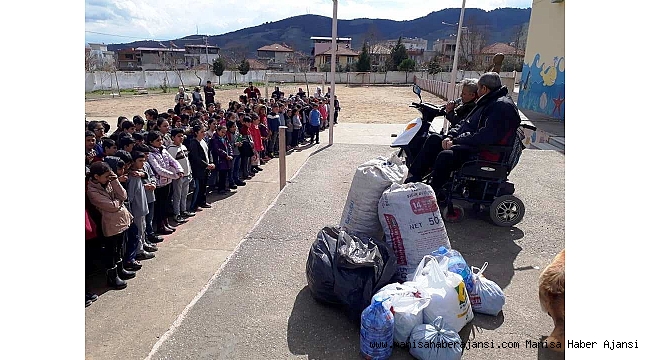 Alaşehirli öğrenciler 15 bin mavi kapak topladı