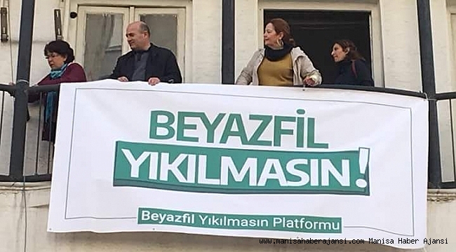 BEYAZFİL BALKONUNDA EYLEM YAPTILAR