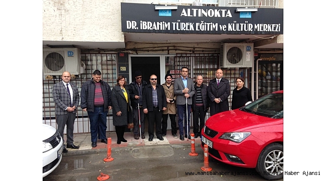 MASKİ, engelli vatandaşın yanında