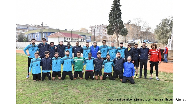 Salihli Belediyespor seri peşinde