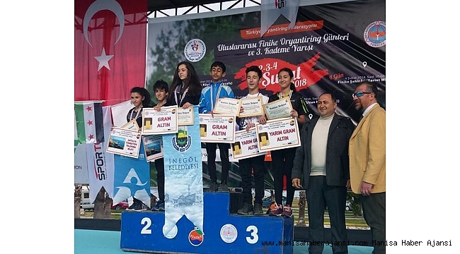 Somalı gençler Antalya'dan madalyalarla döndü