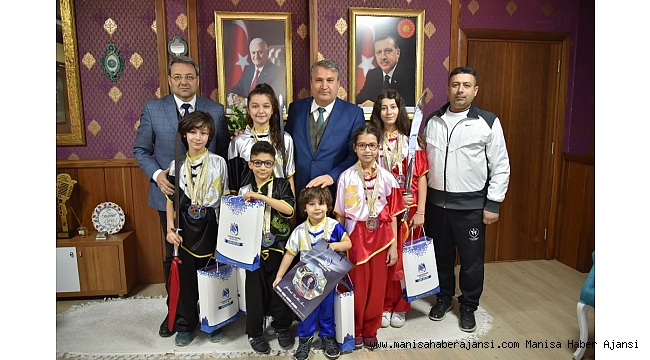 Başarılı wushuculardan Başkan Çerçi'ye teşekkür