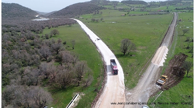 Demir, asfalt çalışmasını yerinde inceledi