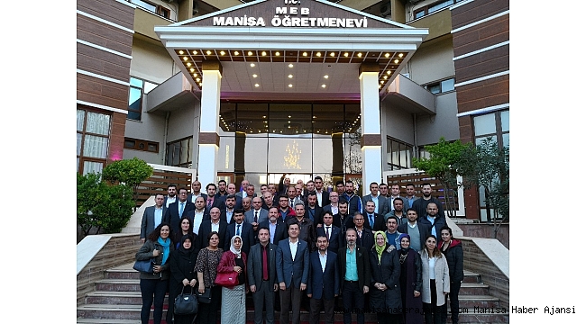 Eğitimciler sorunlarını masaya yatırdı