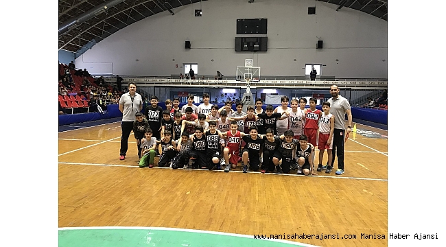Geleceğin basketbolcularını seçmek için Manisa&#039;ya geldiler