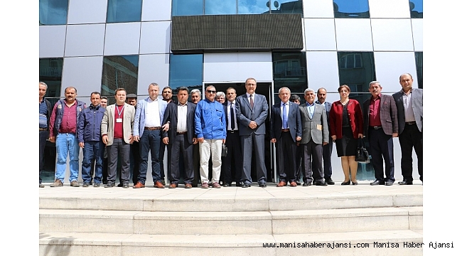Genel Müdür Coşkun Alaşehirli muhtarları dinledi