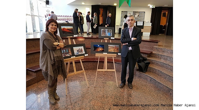 Manisalı sağlıkçılar Ankara'dan ödülle döndü