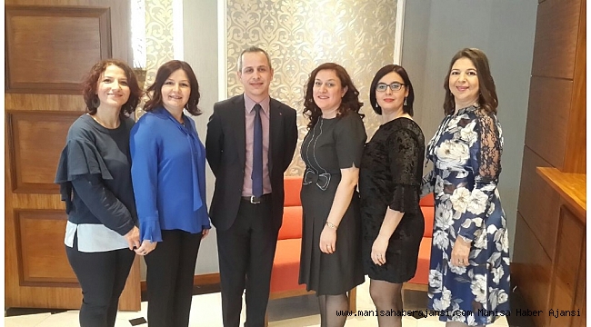 Okullarına destek amaçlı 'Bahara merhaba' partisi düzenlediler