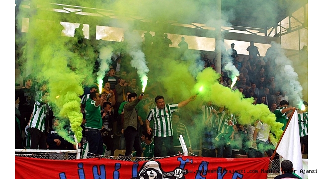 Salihli Belediyespor&#039;a seyirci cezası