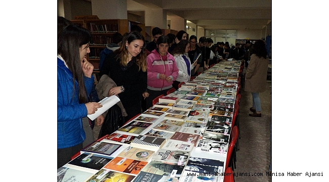 Salihli&#039;de 54. Kütüphaneler Haftası kutlandı