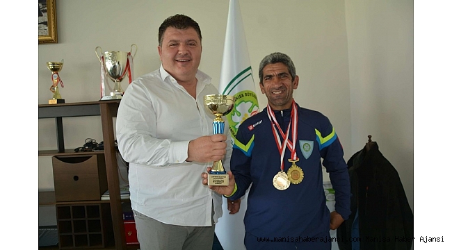 Şampiyon atlet Batman'da da şaşırtmadı