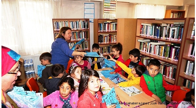 Sarıgöl&#039;de öğrenciler kütüphaneye akın etti