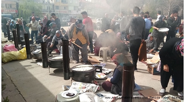 Selendi&#039;de şehitler için gözleme hayrı