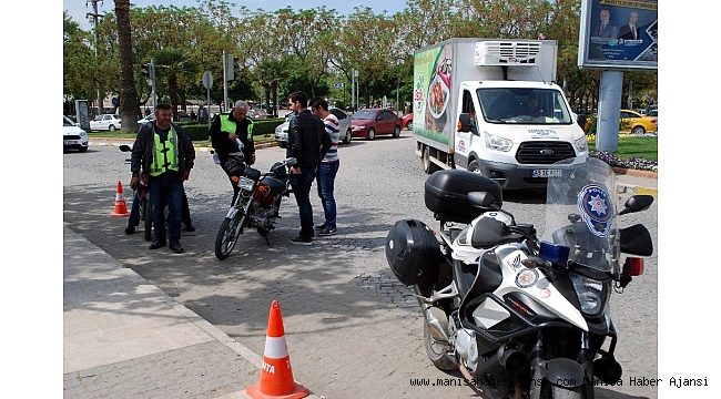 Emniyetten motosiklet sürücülerine sıkı denetim
