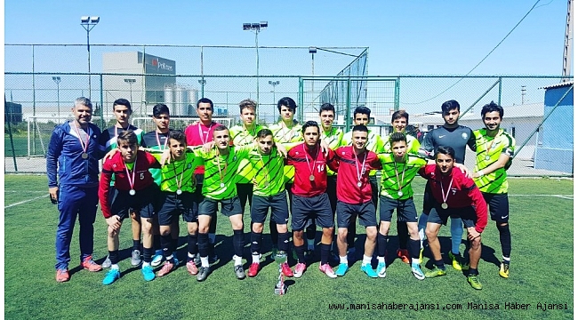 Salihli Belediyespor U19&#039;da Manisa şampiyonu oldu