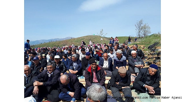 Sarıgöl&#039;de yağmur duasına çıktılar