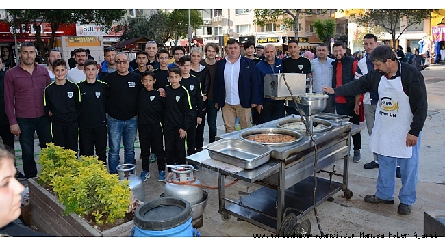 Tevfik Lav vefatının 14. yılında unutulmadı