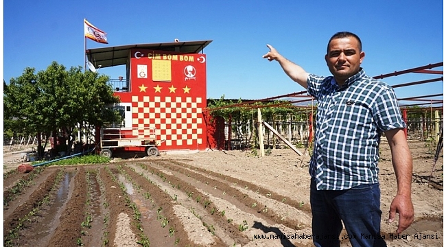 Fanatik taraftar bağ evini sarı kırmızı boyadı