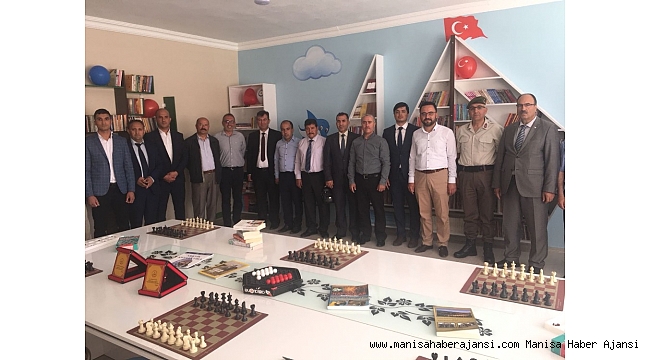 Öğrenciler yeni kütüphanelerine kavuştu